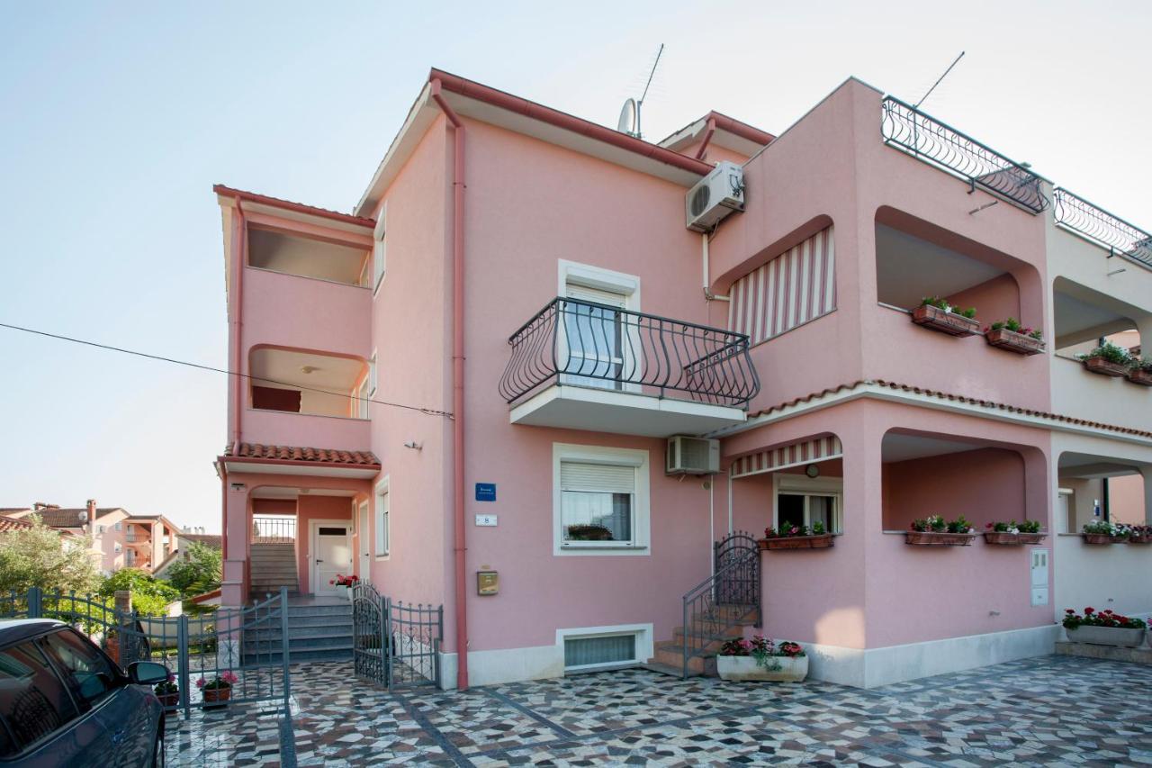 Apartments Zaharija Ровінь Екстер'єр фото