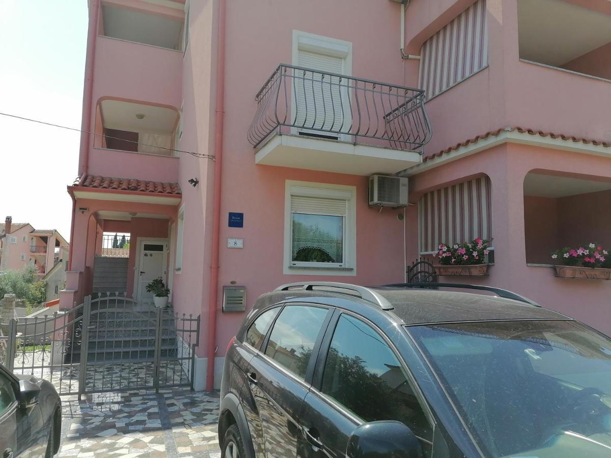Apartments Zaharija Ровінь Екстер'єр фото