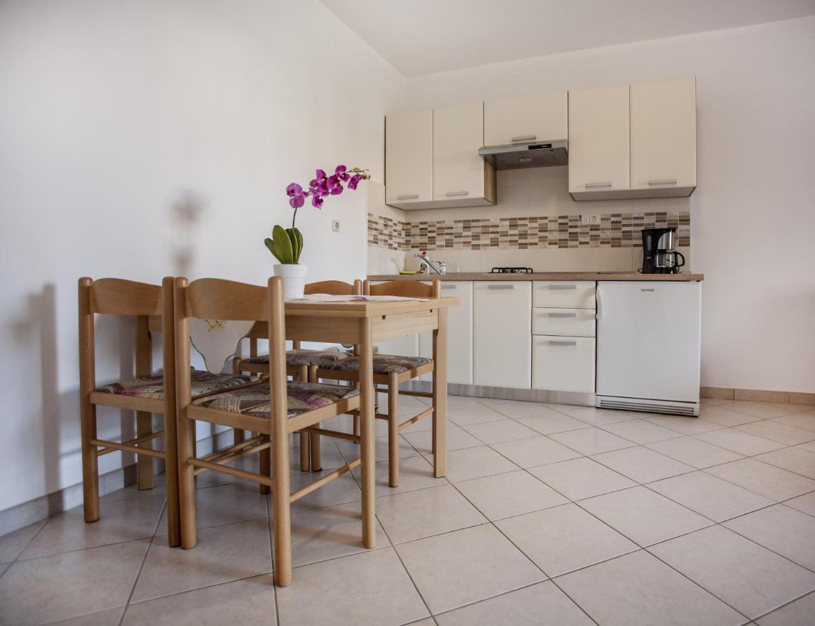 Apartments Zaharija Ровінь Номер фото